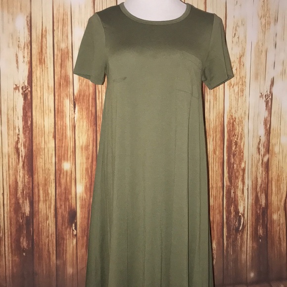 LuLaRoe Dresses & Skirts - Lularoe Carly Dress